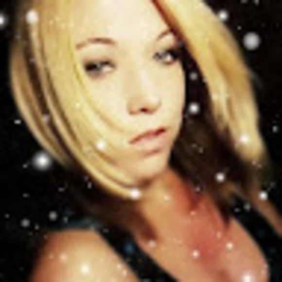 Meet your Posher, Brandy - Picture 1 of 1